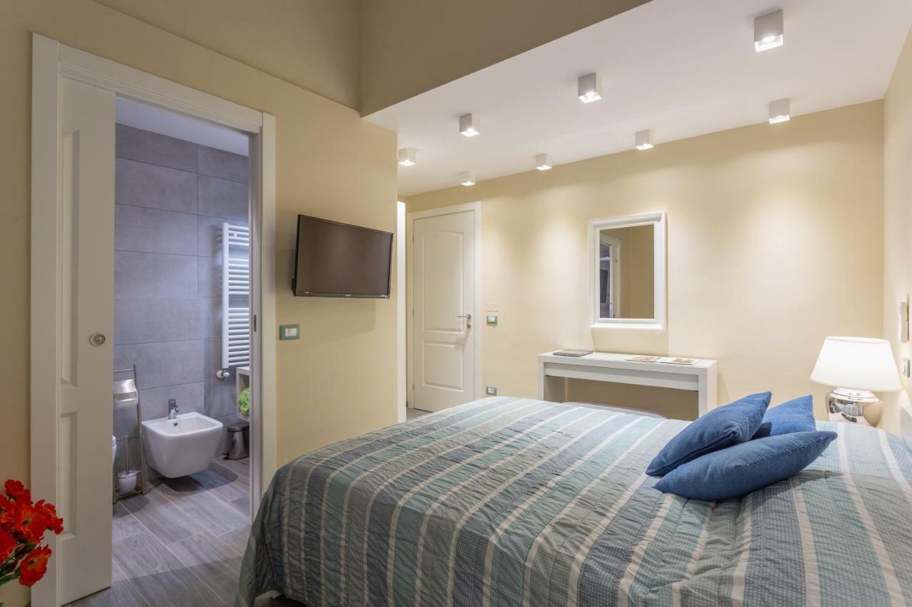 Le Stanze Di Carla! Bagno Privato, Cucina In Comune Guest house